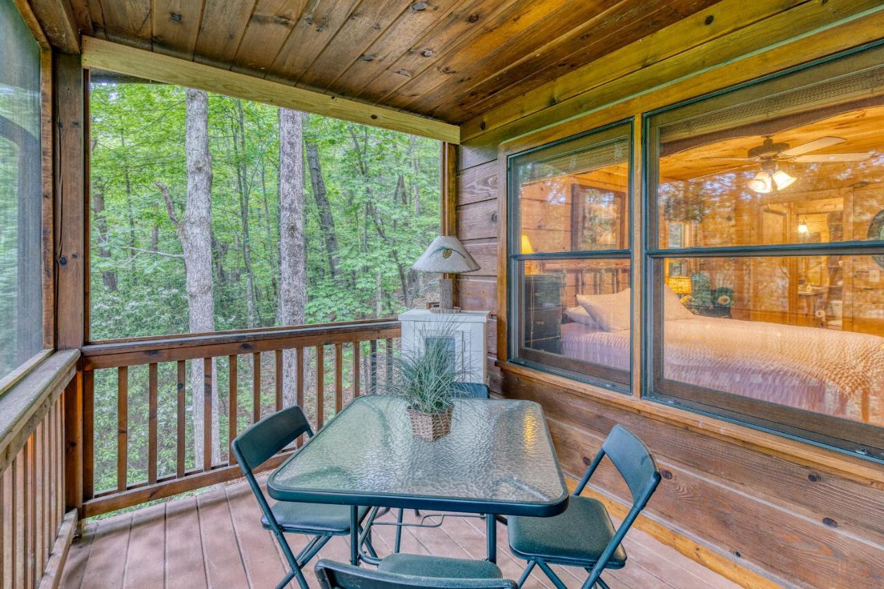 Secluded Sunrise Ridge-10 Min From Blue Ridge, King Beds, Hot Tub, 2 Porches, Fireplace Wood Burning, Mountain View, Cozy エクステリア 写真